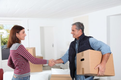 Storage pricing discussion for a Bermondsey flat move